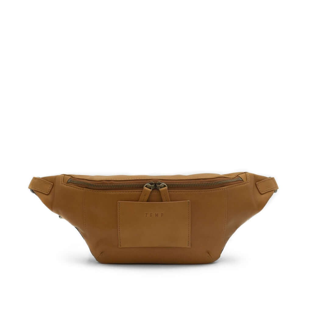 Pellegrino M | Moon Bag