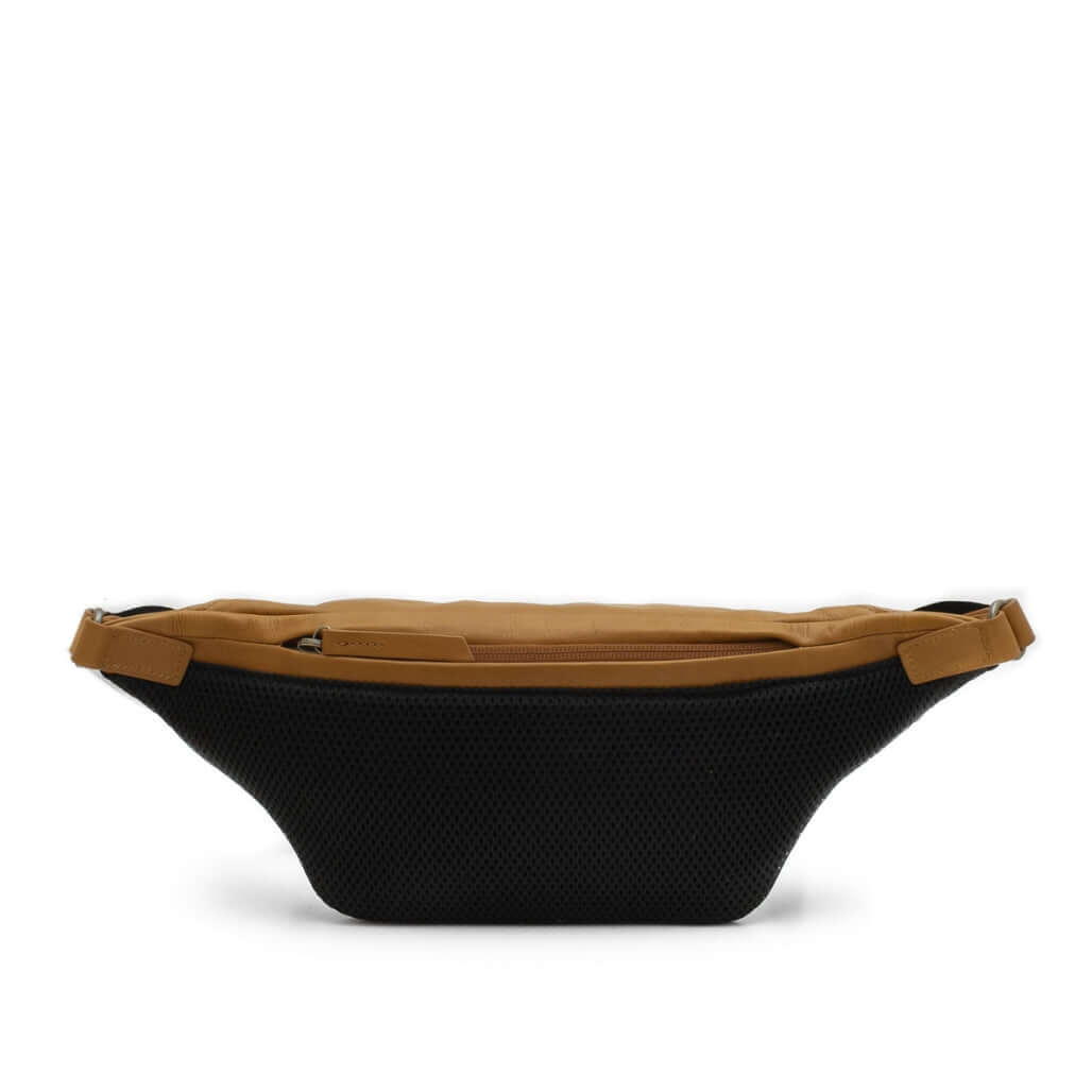 Pellegrino M | Moon Bag