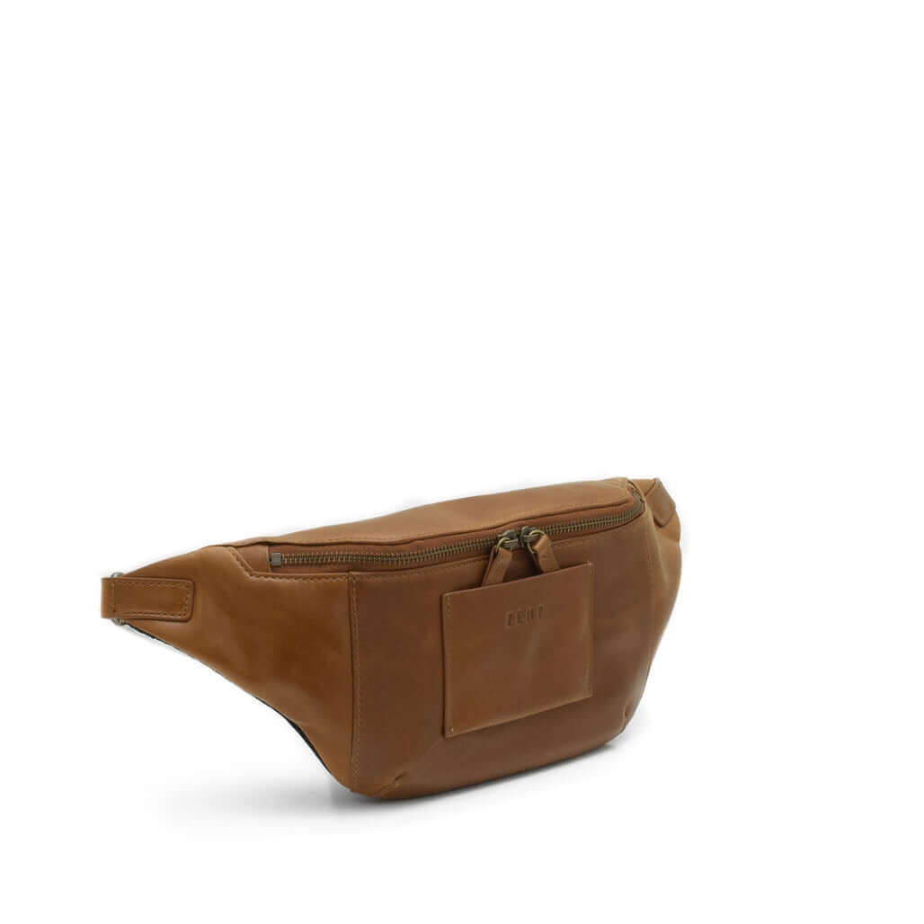 Pellegrino M | Moon Bag